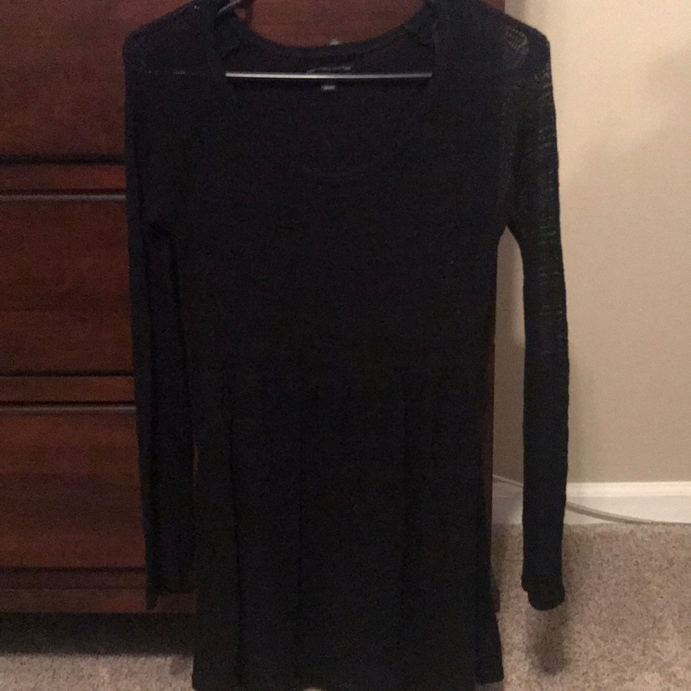 Crochet long sleeve top